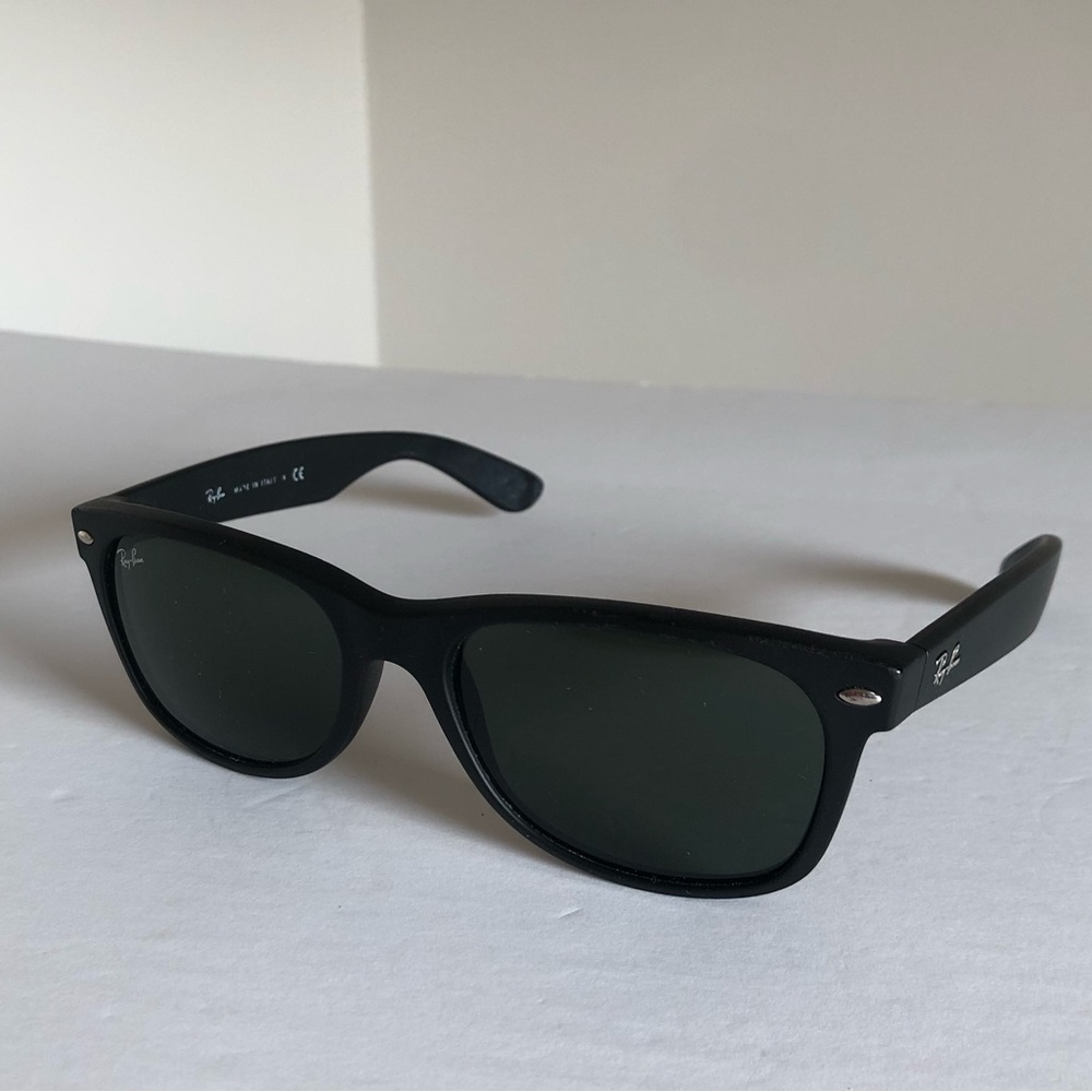Ray-ban New Wayfarer matte sunglasses